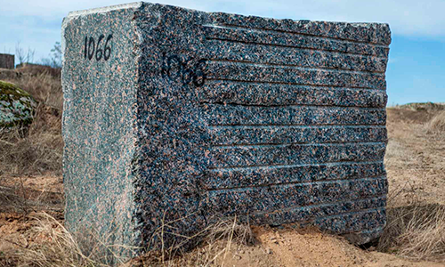 Гранітні блоки Малофедорівського родовища Гранітні блоки Малофедорівського родовища